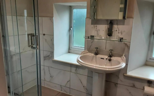 Liffey Valley House Hotel