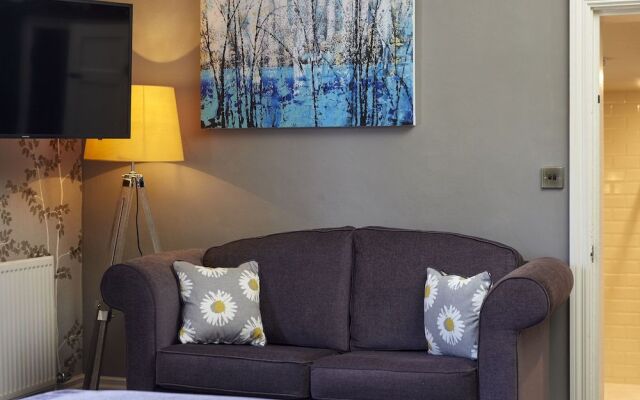 Riverside Shrewsbury by Greene King Inns