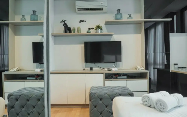 Luxurious Studio at Capitol Suites Apartment – Guest Rooms – Jakarta