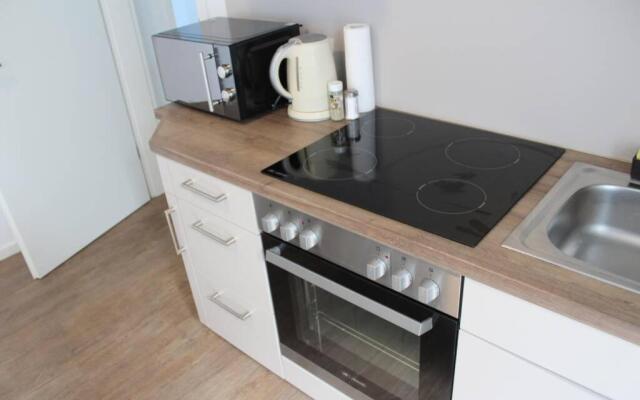 LONDON . CHILLINGHOUSE # 9, 3 Min. vom ICE, NETFLIX, Garten