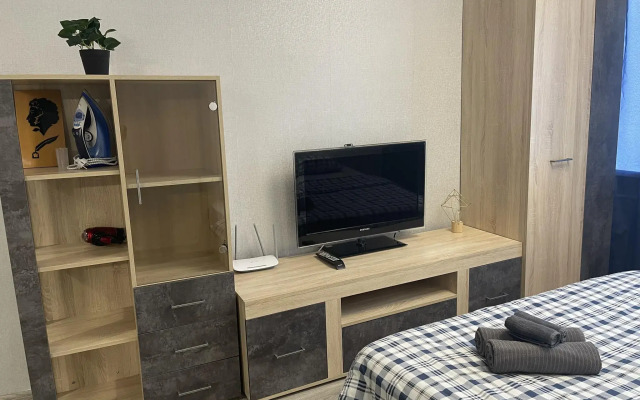 Comfort City on Tchaikovsky Avenue 84