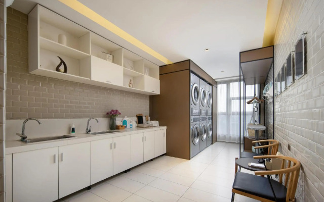Atour Hotel Dinosaur Park Changzhou