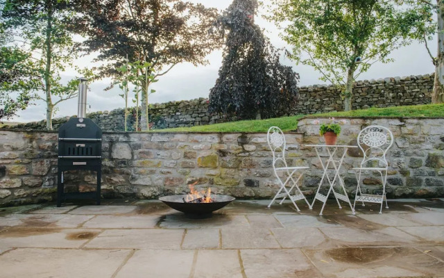 New Peaceful Countryside Annex