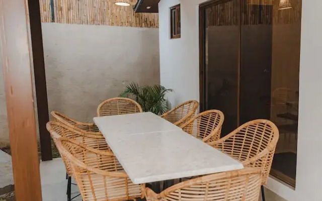 Villa Adara by ARAW Residences