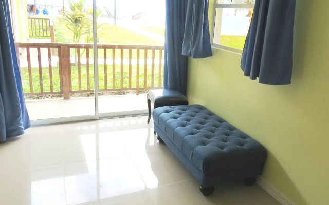 Caimito Beach Hotel