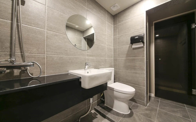 Cheongju Roa Hotel