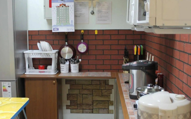 Hostel Mobi House Na Leninskoy