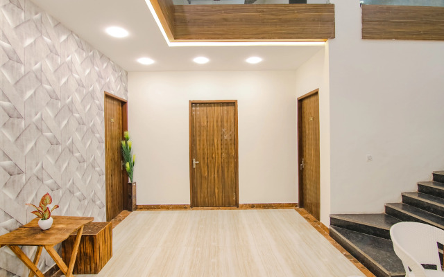 FabHotel Sky Lark Farm