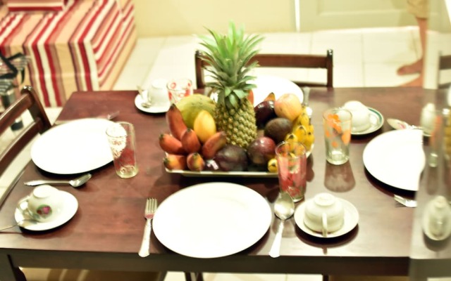 Ashley and Bill's Suites 'N Garden