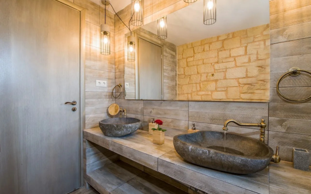 Villa Sirocos, Private eco pool, near the beach