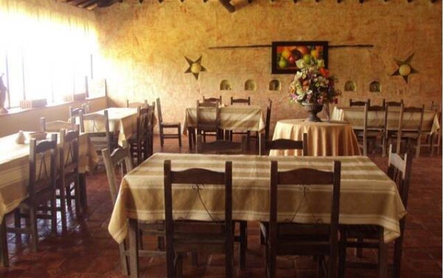 Hotel Campestre Santuario