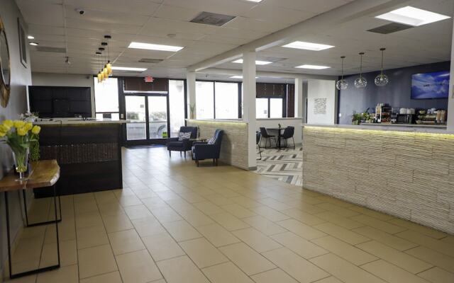 Airport Inn