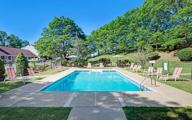 Knight's Inn Boston/Danvers