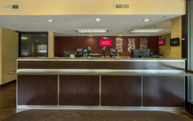 Red Roof Inn PLUS+ Wilmington - Newark