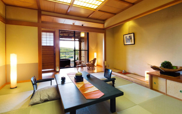 Toba View Hotel Hanashinjyu – Guest Rooms – Toba