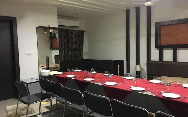 Hotel Bundelkhand Pride