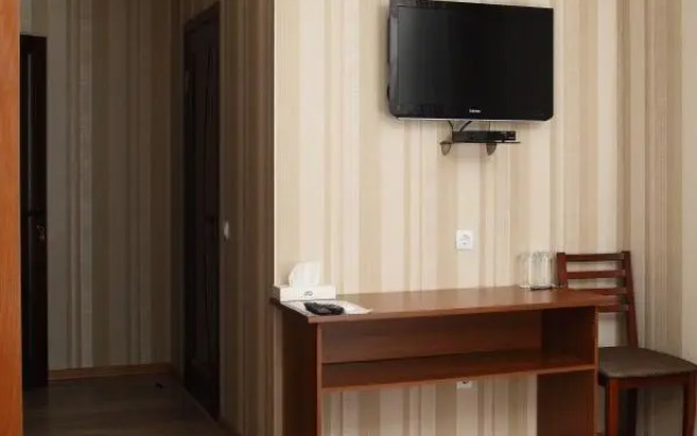 Bon-Hotel