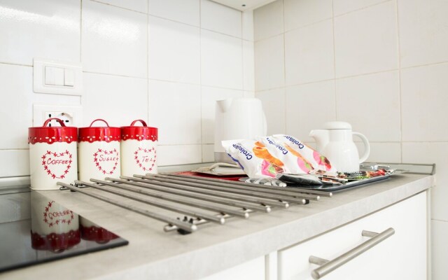 10 - 12 Tourist House Apartment Centre Bologna