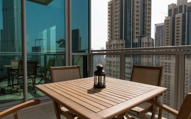 2 Bedroom Flat On 31St Floor, Burj Khalifa View!