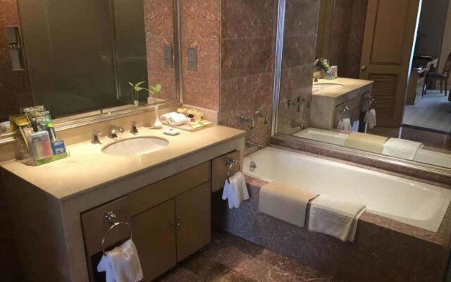 Yanshan Hotel
