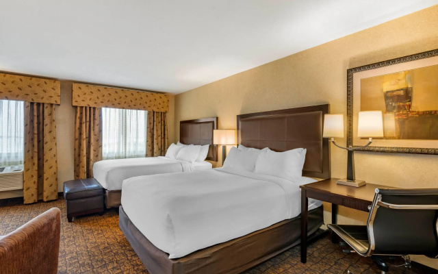 Lloyd Hotel Astoria Bayfront, an Ascend Collection Hotel