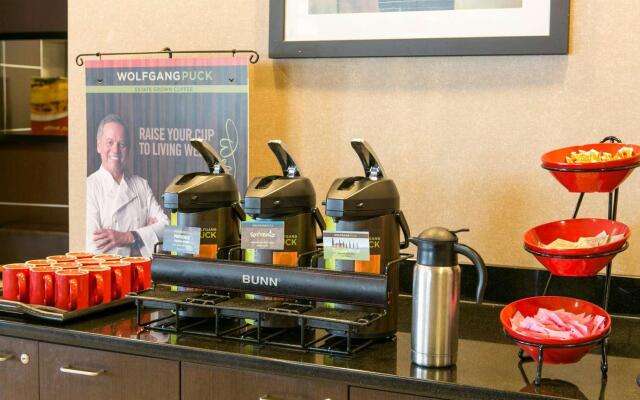 Cambria hotel & suites Indianapolis Airport