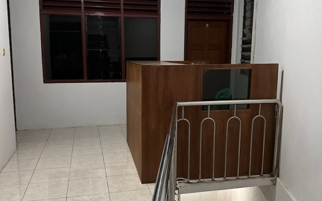 OYO 93128 Hotel Lamin 2