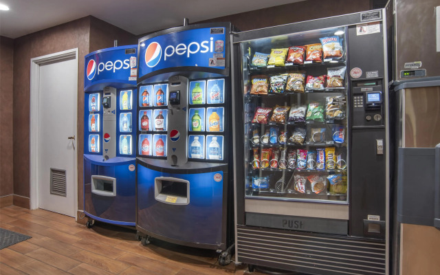 Best Western Plus Bessemer Hotel & Suites