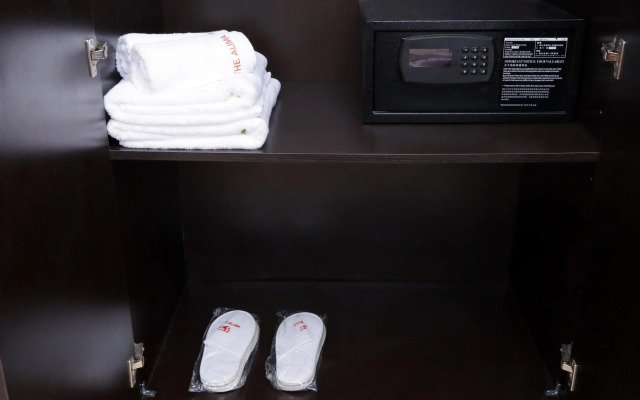 Montecito Apartments