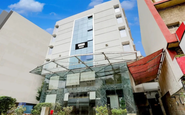 Stylish & Modern Stays at Palette River Front