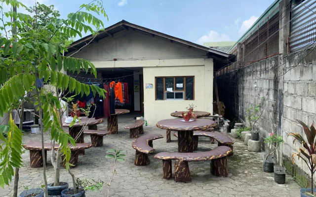 Jow's Place