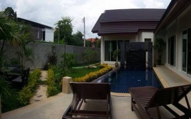 Private Pool Villa At Thalang
