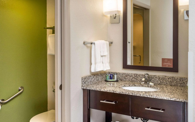 Sleep Inn & Suites Cross Lanes - South Charleston