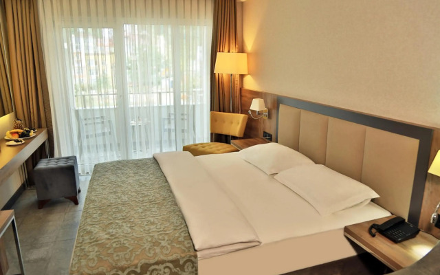 Yildiz Life Hotel