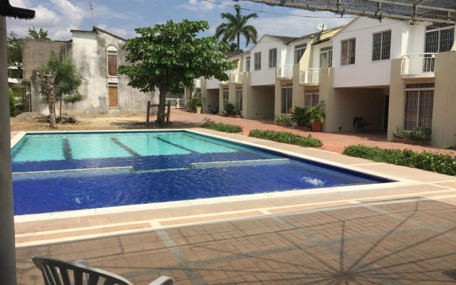 Conjunto Buganviles - Casa No 7 o 3