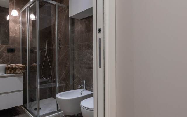 Elegant Home With Terrace by Wonderful Italy