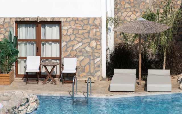 Costa Lindia Beach Resort