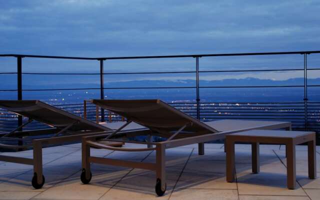 Le Grand Chalet et Spa Private Hotel