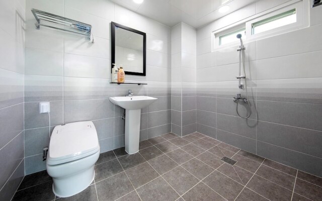 My Chu Kids Pool Villa Pension