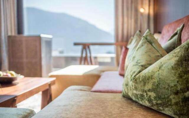 Schenna Resort Hotel Rosengarten