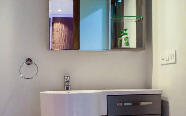 OYO 5367 Near Outer Ring Road