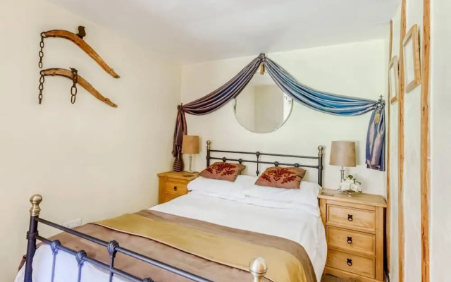 Secluded Holiday Home in Ceredigion With Garden