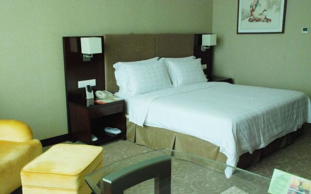 Beijing Century Huatian Hotel