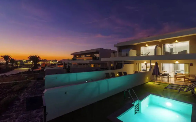 Marina Suite Villa Azul