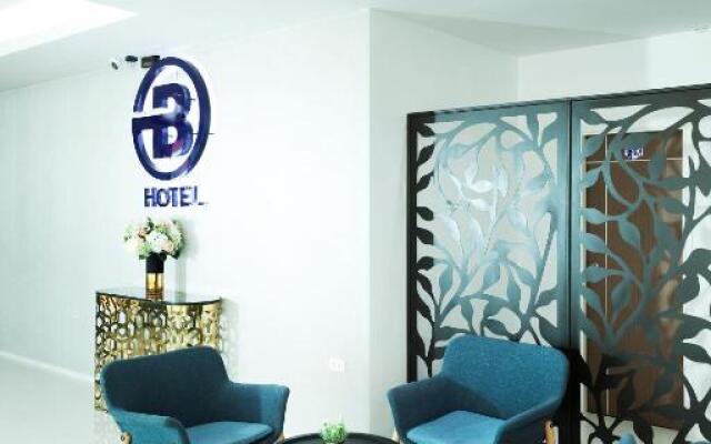 B Hotel