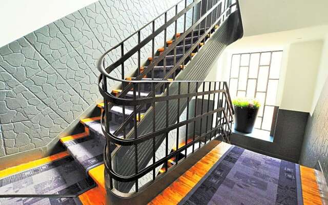 Hostel DP - Suites & Apartments VFXira