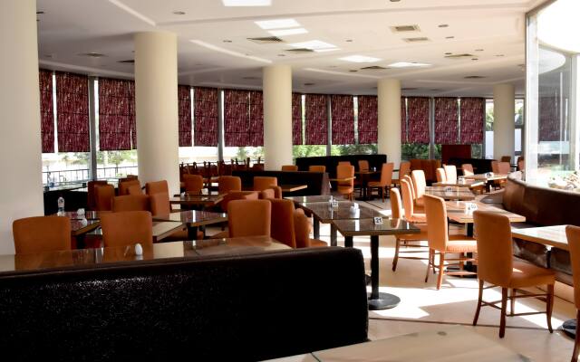 Pyramids Park Resort Cairo