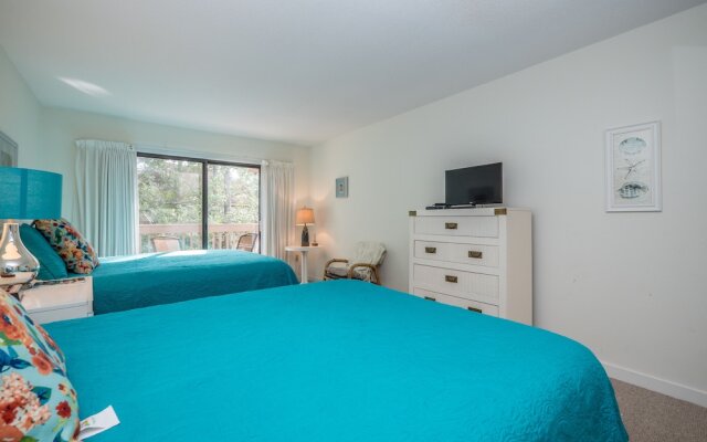 Moorings 71-72 by Vtrips