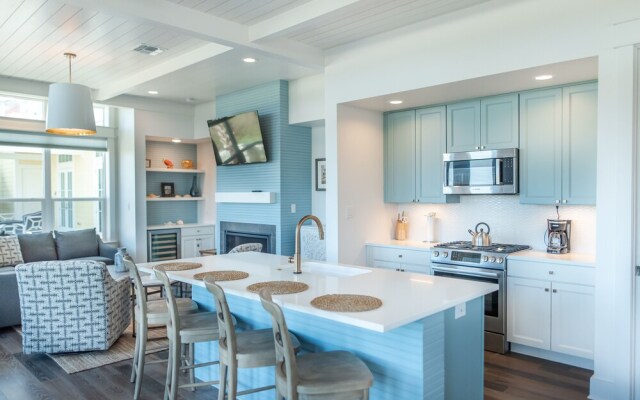 Las Mananitas at Sunflower Beach