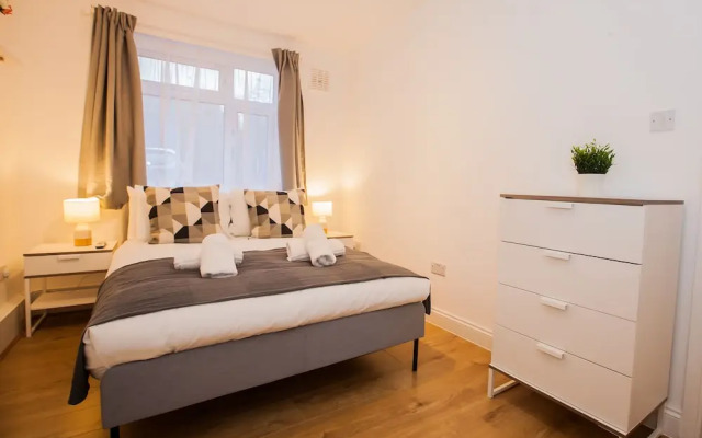 Modern London Home near Clapham